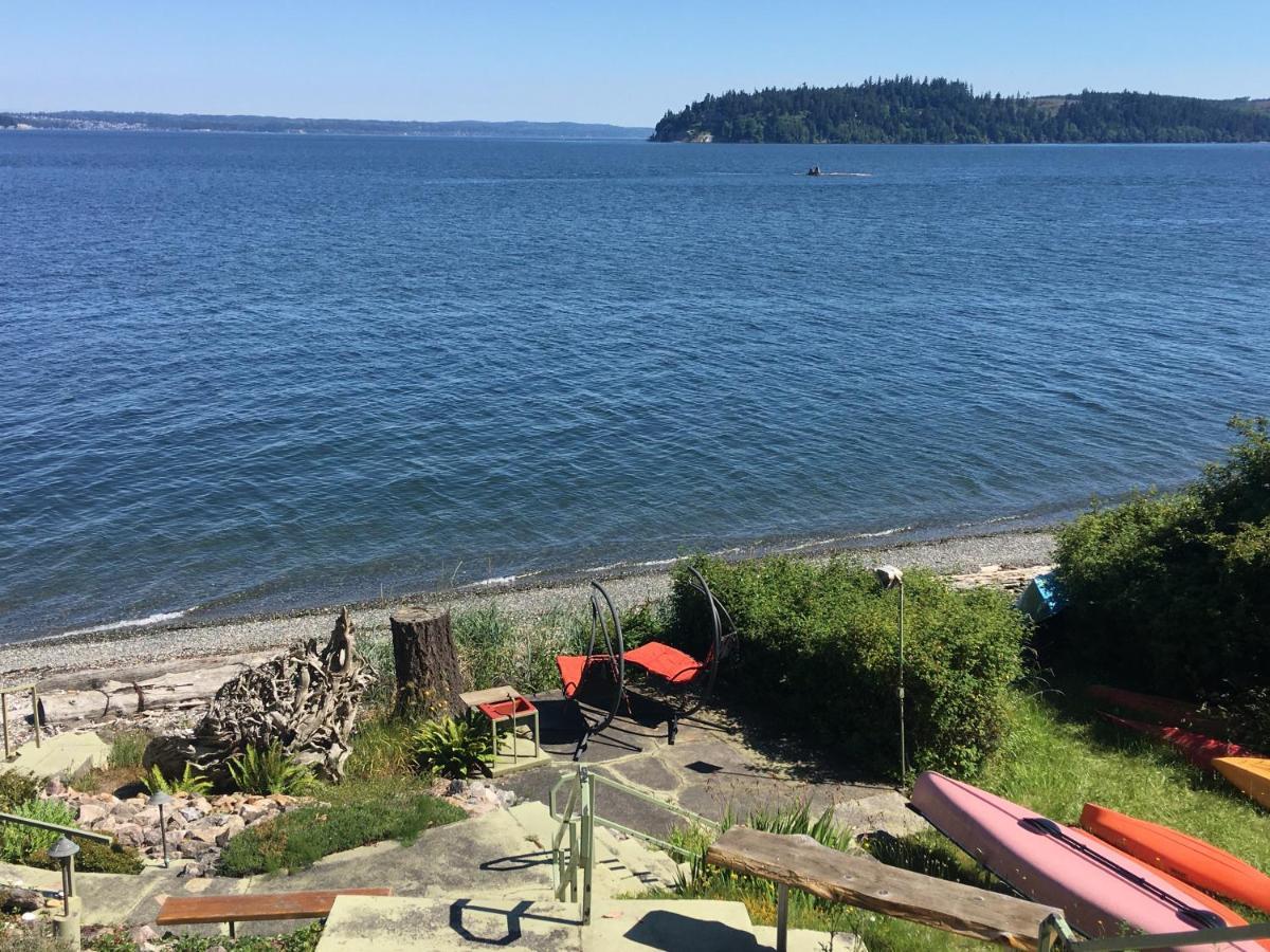 Puget Sound Chic Romantic Cottage With Private Beach Access & Gated Entry Port Ludlow エクステリア 写真