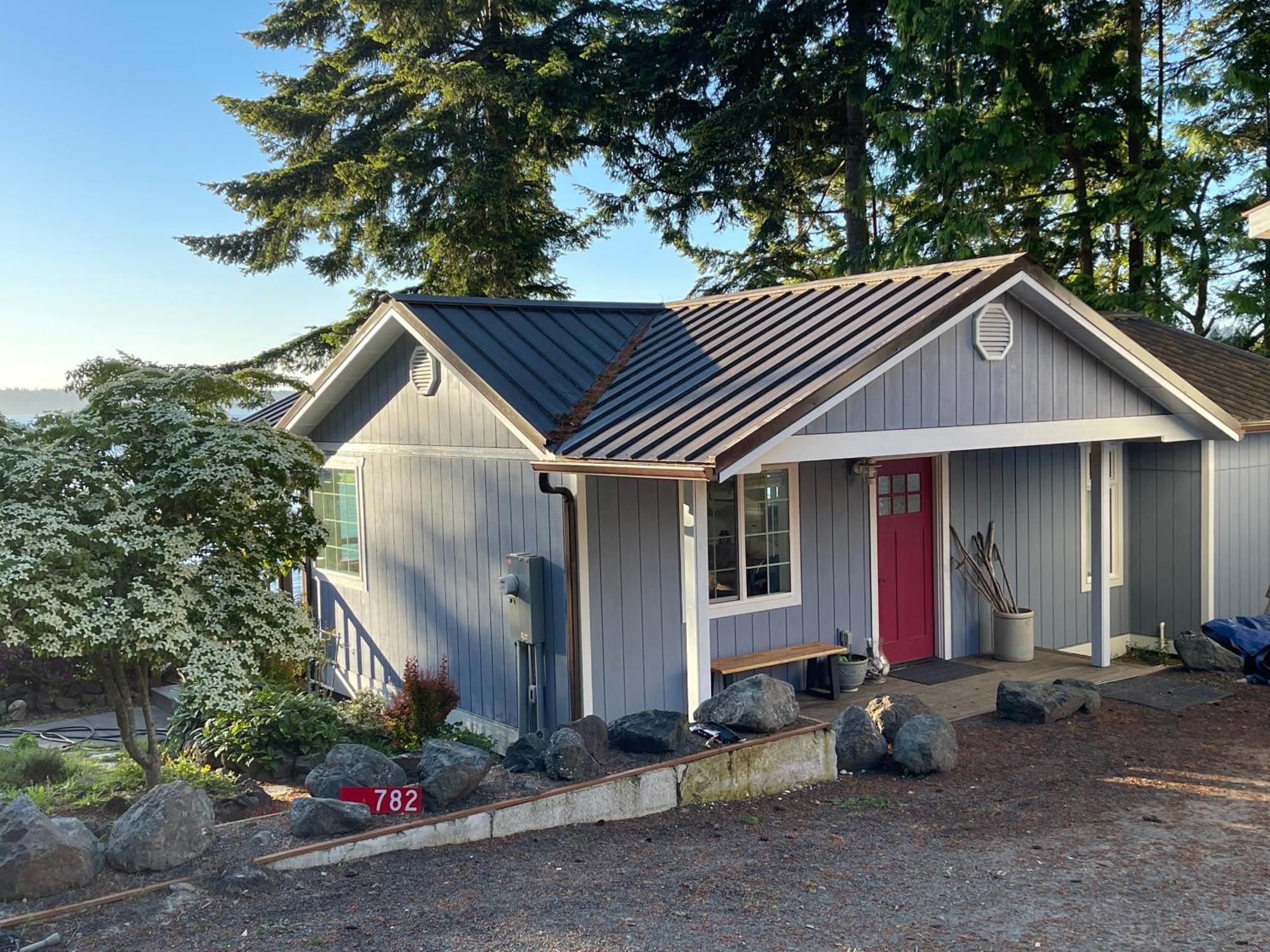 Puget Sound Chic Romantic Cottage With Private Beach Access & Gated Entry Port Ludlow エクステリア 写真